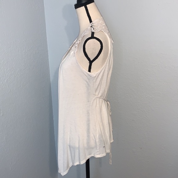 Forever 21 Off White Crochet Hi Low Hem Tie On The Back Sleeveless Size Medium - Picture 2 of 10